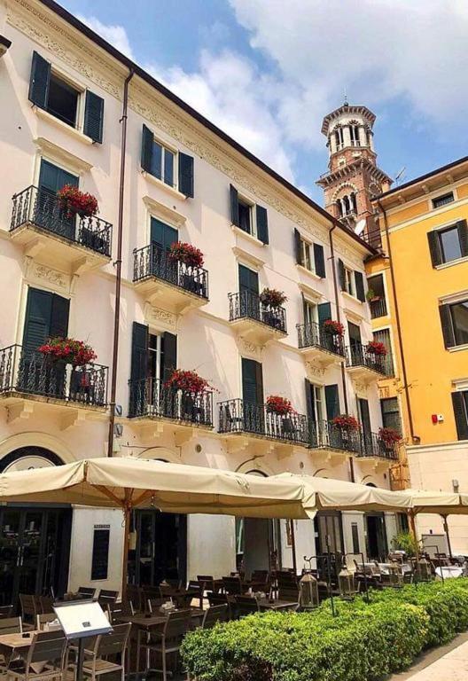 Residenza Navona Verona Bagian luar foto